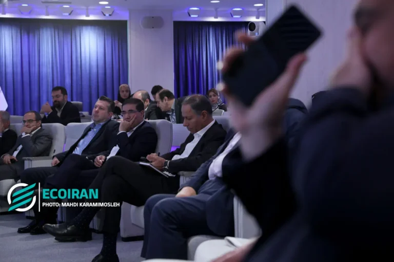 فولاد در دوراهی ناترازی و رقابتپذیری؛ مدیران صنعت از آینده زنجیره میگویند
