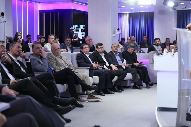 هشدار مشاور وزیر صمت درباره آینده فولاد؛ با حذف انرژی، ۲۰ میلیون تن ظرفیت میسوزد
